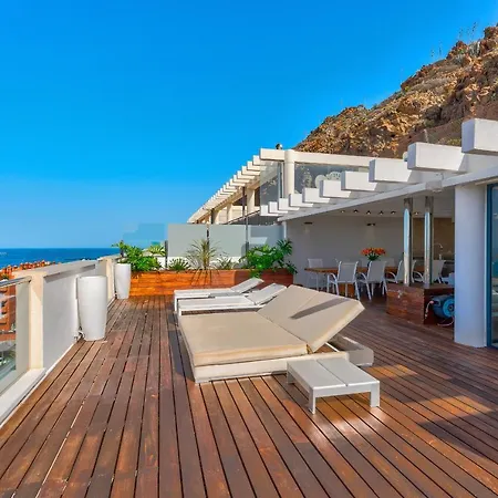 With Ocean View Mar بالم مار